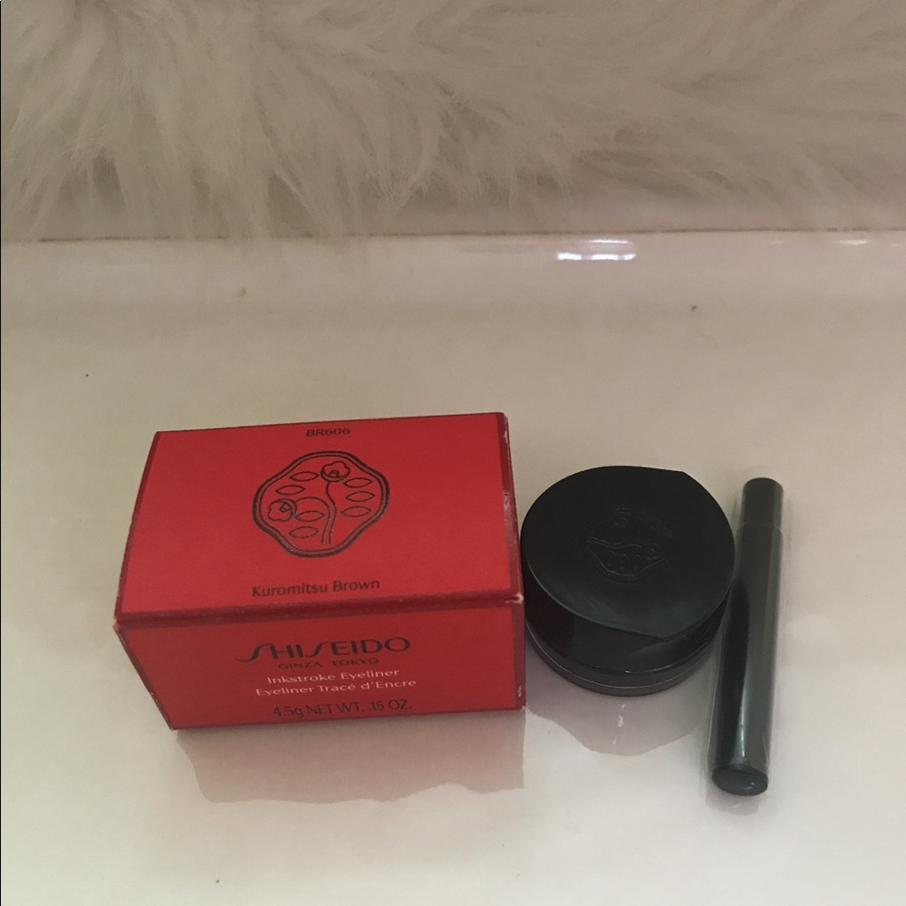 Shiseido Inkstroke Eyeliner